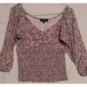 Almost Famous Women's  Floral Crop Top Size - Large